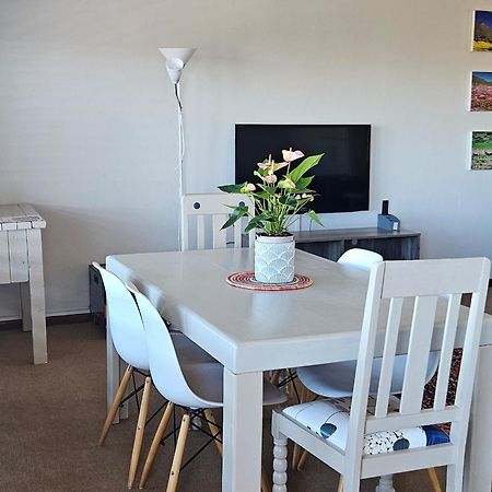 Madriko 36 Cozy Self Catering 2 Bedroom Apartment Лангебан Екстериор снимка