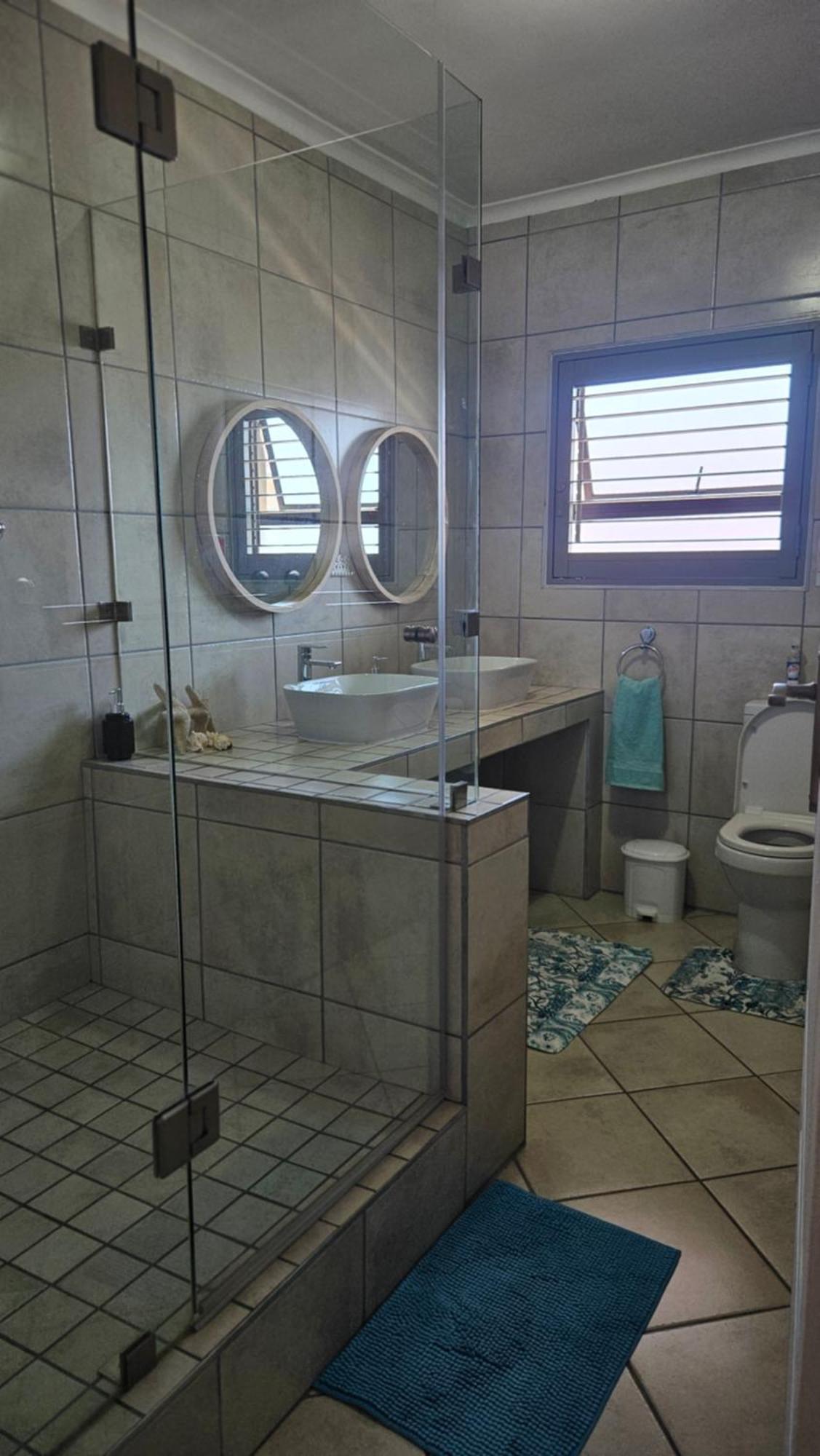 Madriko 36 Cozy Self Catering 2 Bedroom Apartment Лангебан Екстериор снимка