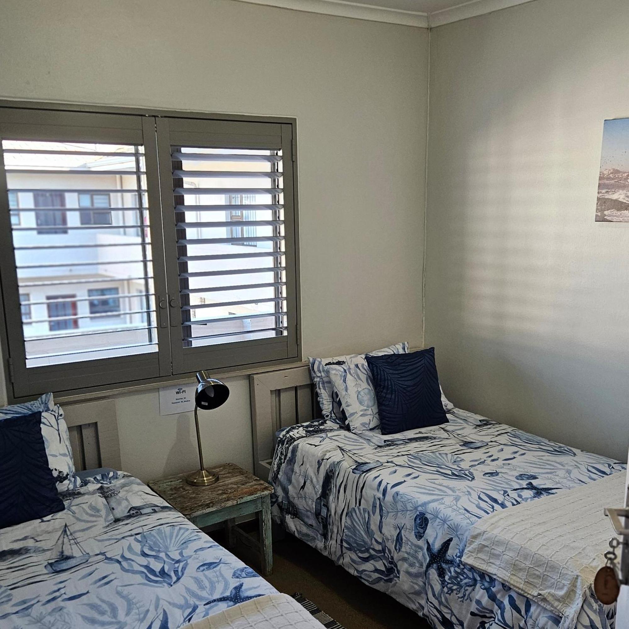 Madriko 36 Cozy Self Catering 2 Bedroom Apartment Лангебан Екстериор снимка